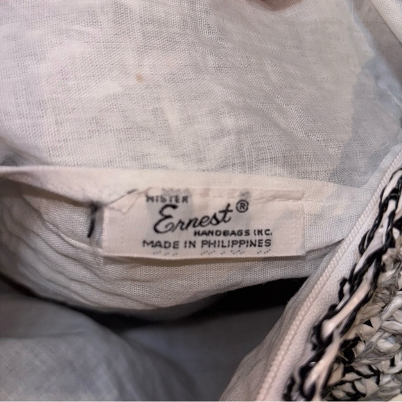 Ernest Large Crochet Shoulder Bag – Sustainable Recycled Plastic Tote bag - Picture 2 of 9